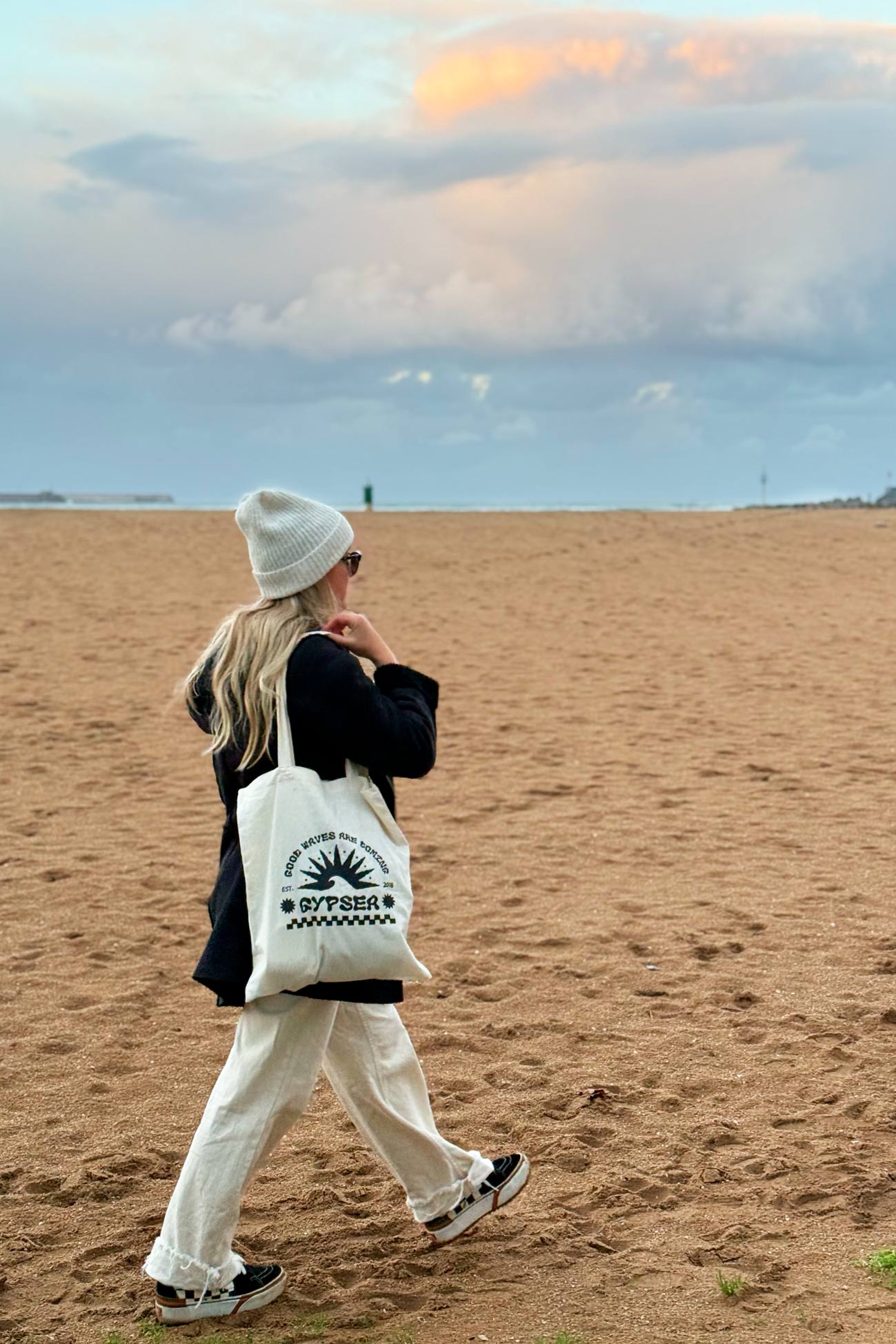 Good Waves Are Coming Black Tote Bag