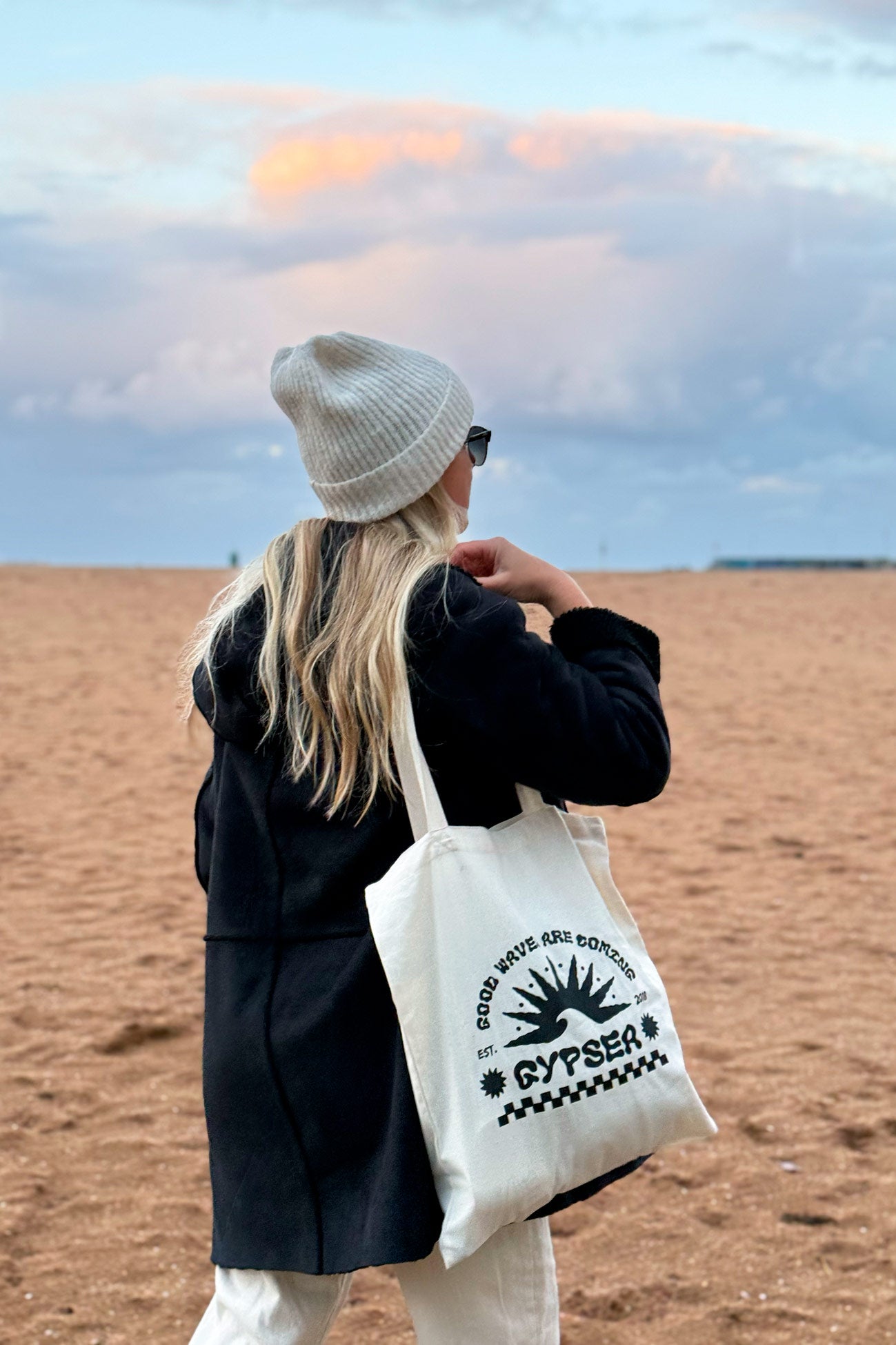 Good Waves Are Coming Black Tote Bag