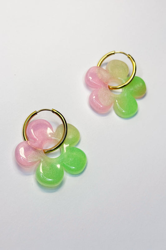 Hechos a mano con resina de epoxi de alta calidad.