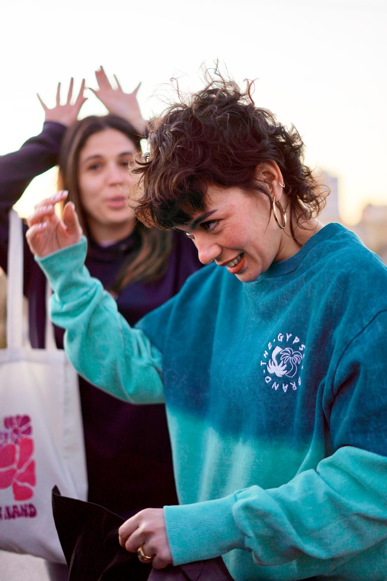 Sudadera con bordado en el pecho con el logo PALMTREE