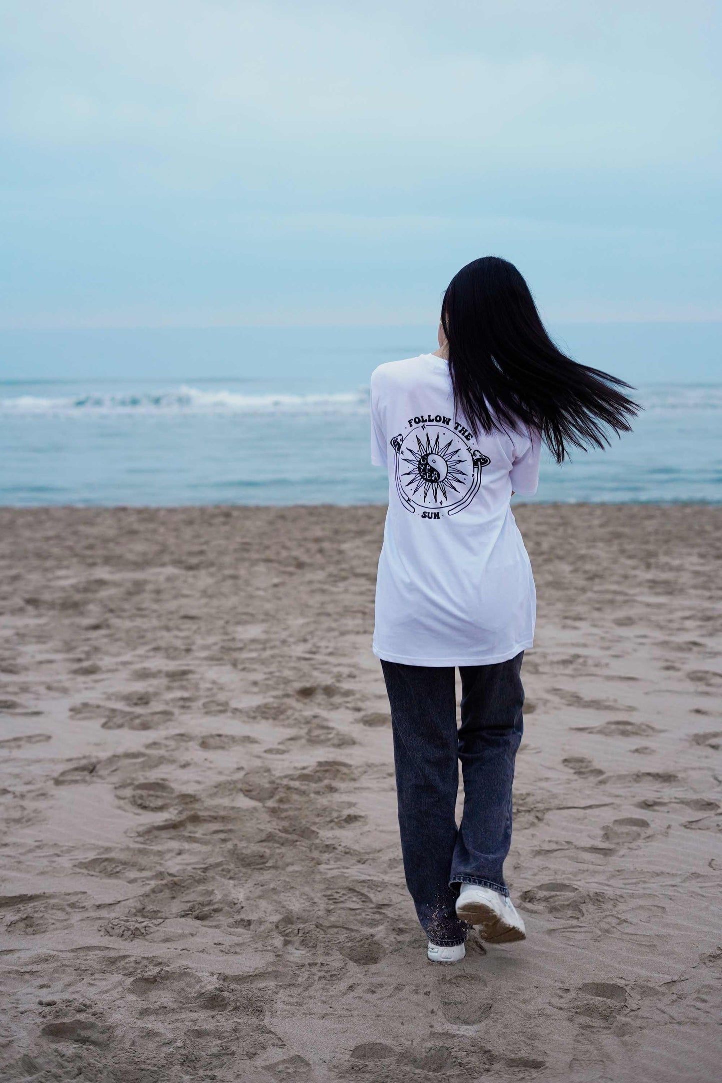 Camiseta Follow The Sun
