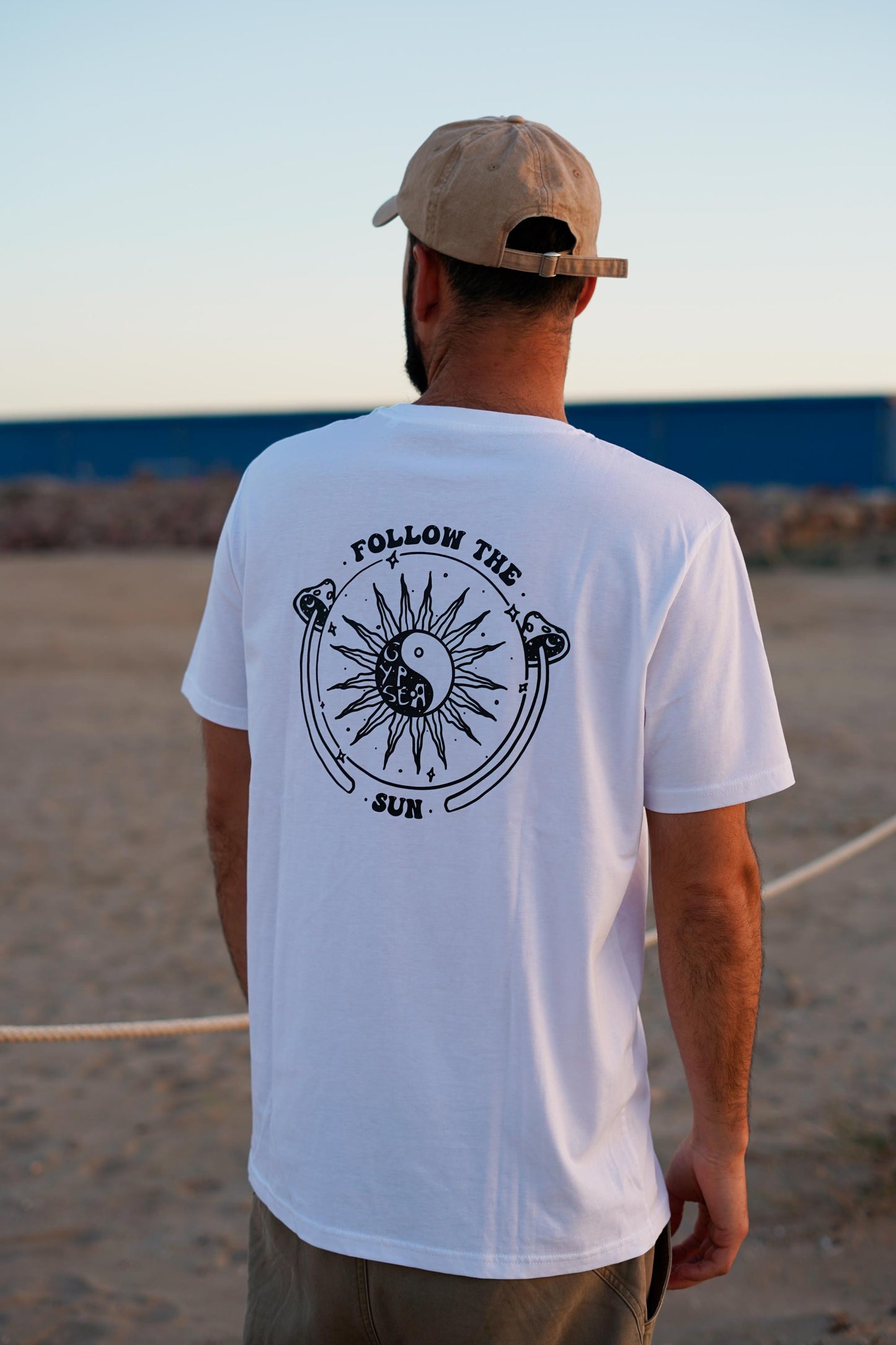 Camiseta Follow The Sun