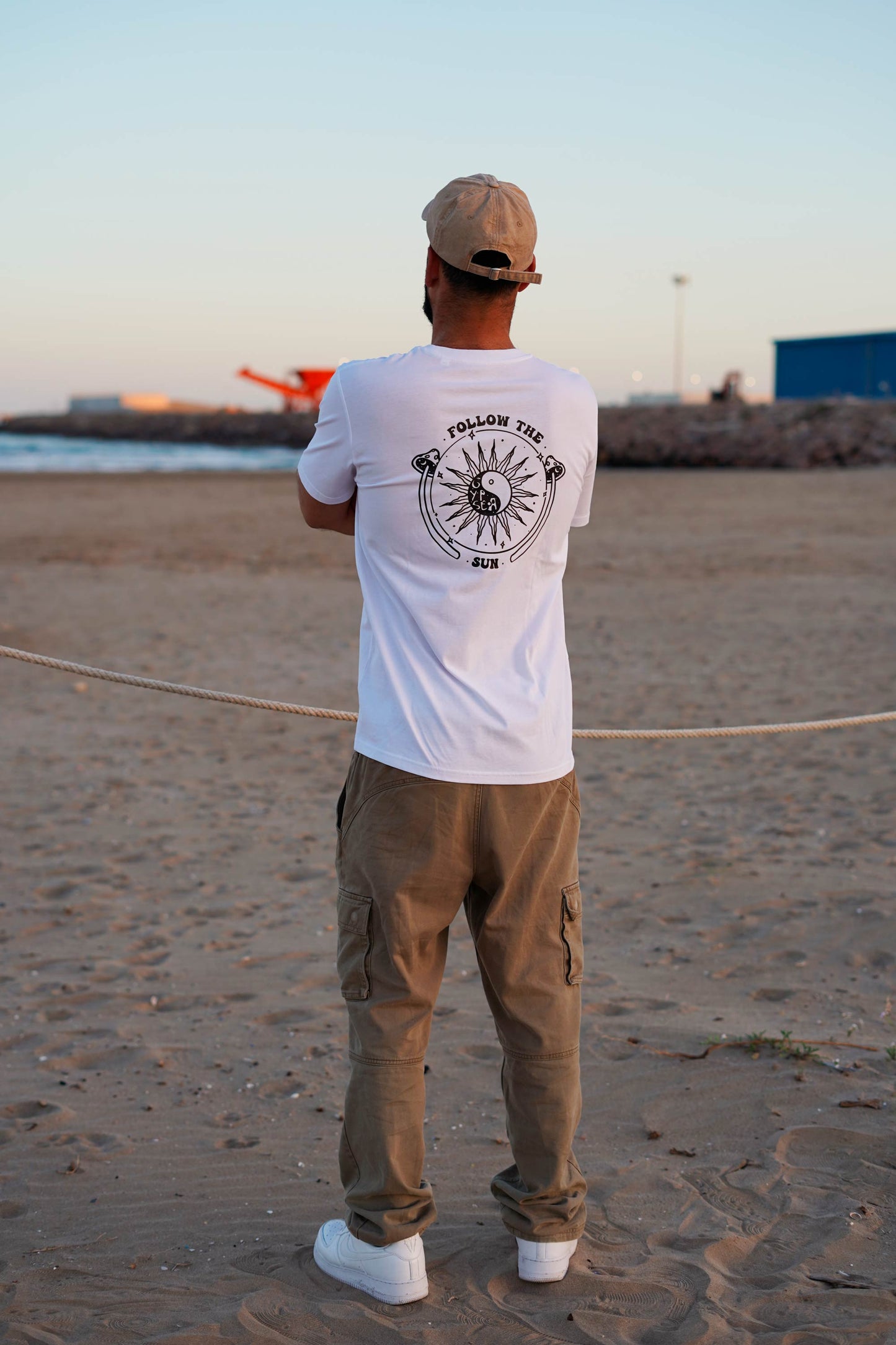 Camiseta Follow The Sun
