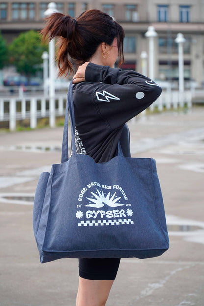 Tote bag perfecto para acompañarte en tus actividades diarias o en viajes.