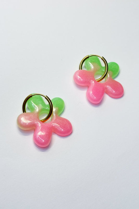 Hechos a mano con resina de epoxi de alta calidad.