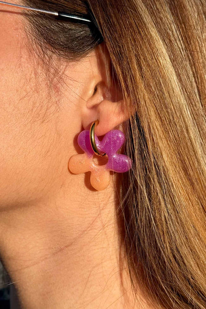 Perfectos para quienes buscan un accesorio original y hecho de manera artesanal. ¡Hazlos tuyos y dale vida a tu look! 