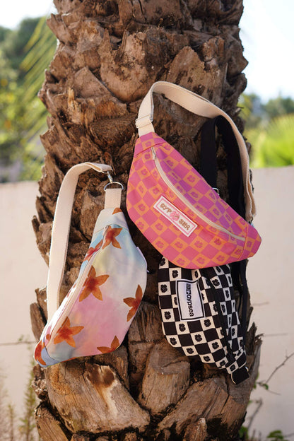 Riñonera Hibiscus Dream Black